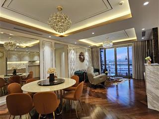 Nhà đẹp! siêu phẩm 2 pn, dt 123m2, full nội thất, view sông hướng đn siêu mát cần bán nhanh