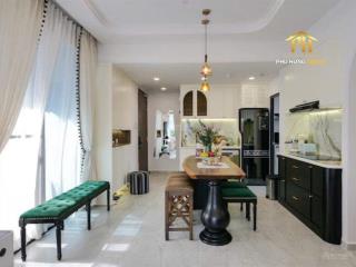 Hot! cần bán căn hộ có sân vườn riêng tại khu cao cấp phú mỹ hưng, dt 169m2, 2pn, nội thất đẹp.