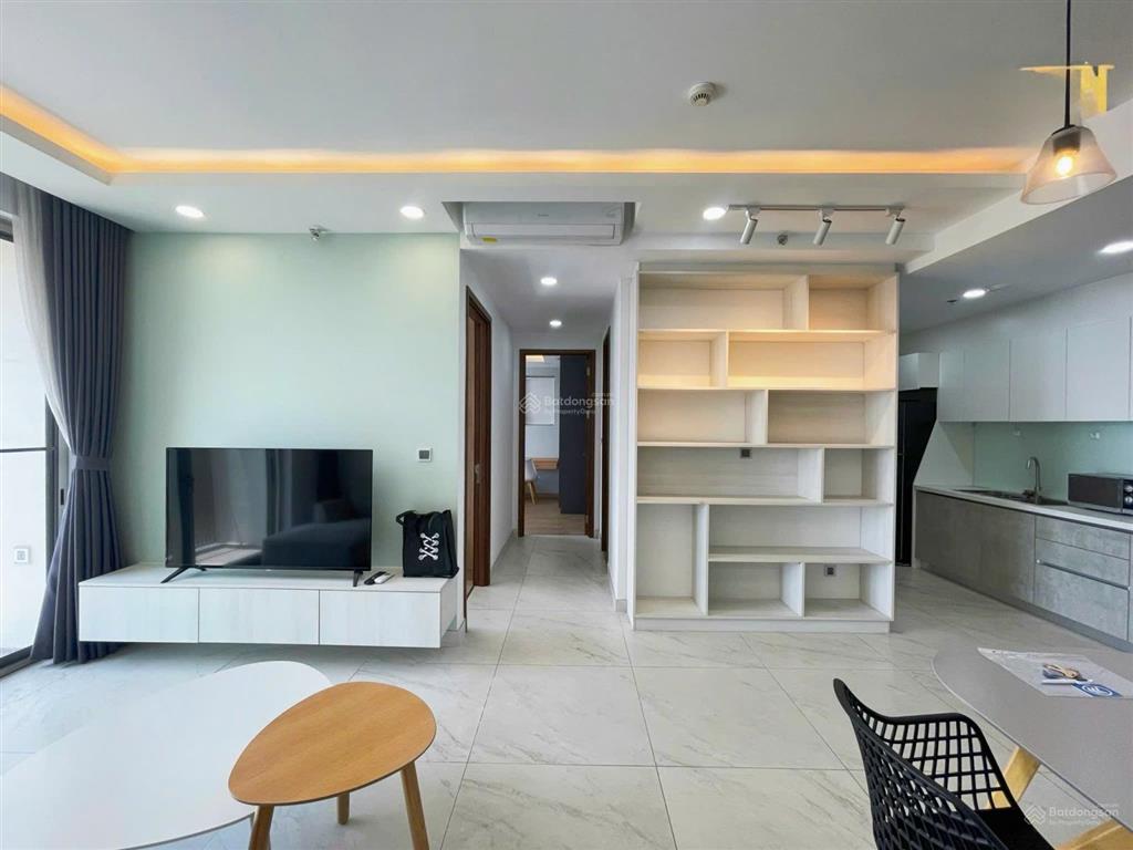 Tin thật. bán nhanh căn góc 2pn midtown tầng cao view biệt thự siêu thoáng. dt 84m2, 2pn, có ô xe