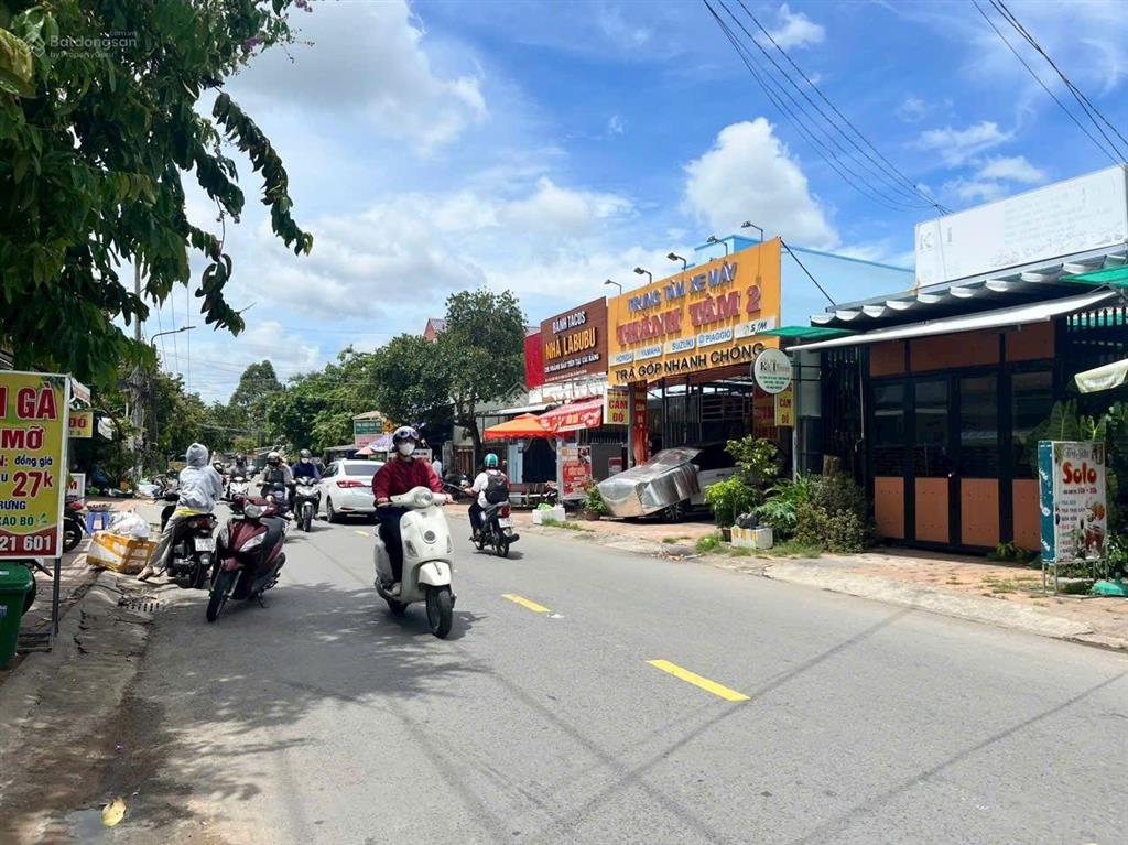 Bán nền thổ cư giá rẻ gần trường đại học tây đô, chợ cái răng nhà cửa đông đúc hợp định cư lâu dài