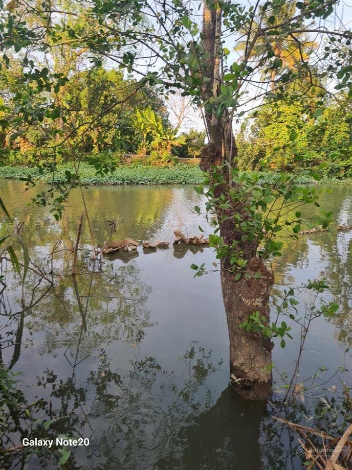 Bán nhà gần chợ phú thứ đường trương vĩnh nguyên, p hưng phú, cần thơ lộ xe oto tới cách chợ 800m