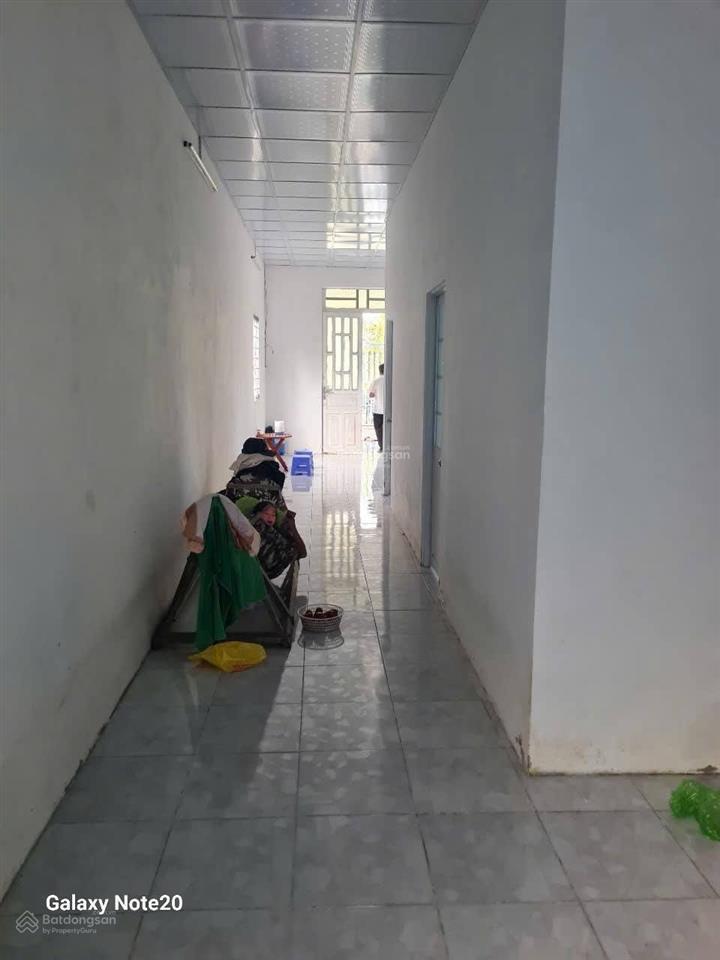 Bán nhà gần chợ phú thứ đường trương vĩnh nguyên, p hưng phú, cần thơ lộ xe oto tới cách chợ 800m