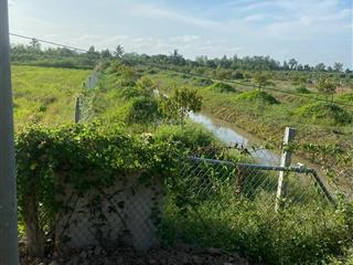 Giá tốt bán 2,1 công đất đẹp trồng 30 gốc sầu riêng, lộ nhựa ô tô cách chợ mương khai 300m