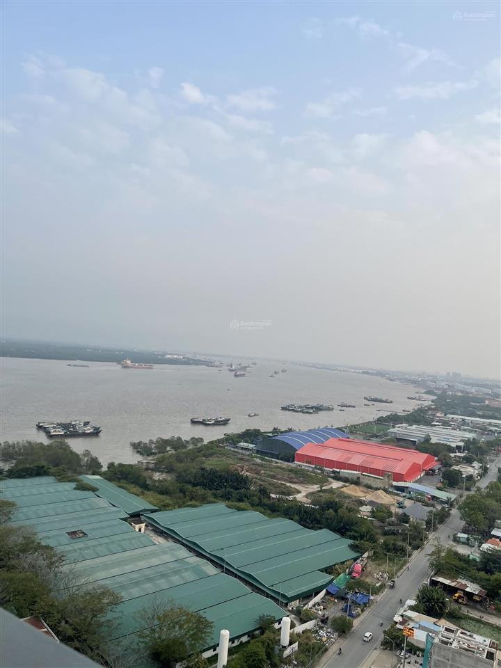 Bán 2pn 2wc q7 saigon riverside hướng nam view sông không bị chắn giá 3,650 .  0905 705 *** nguyệt