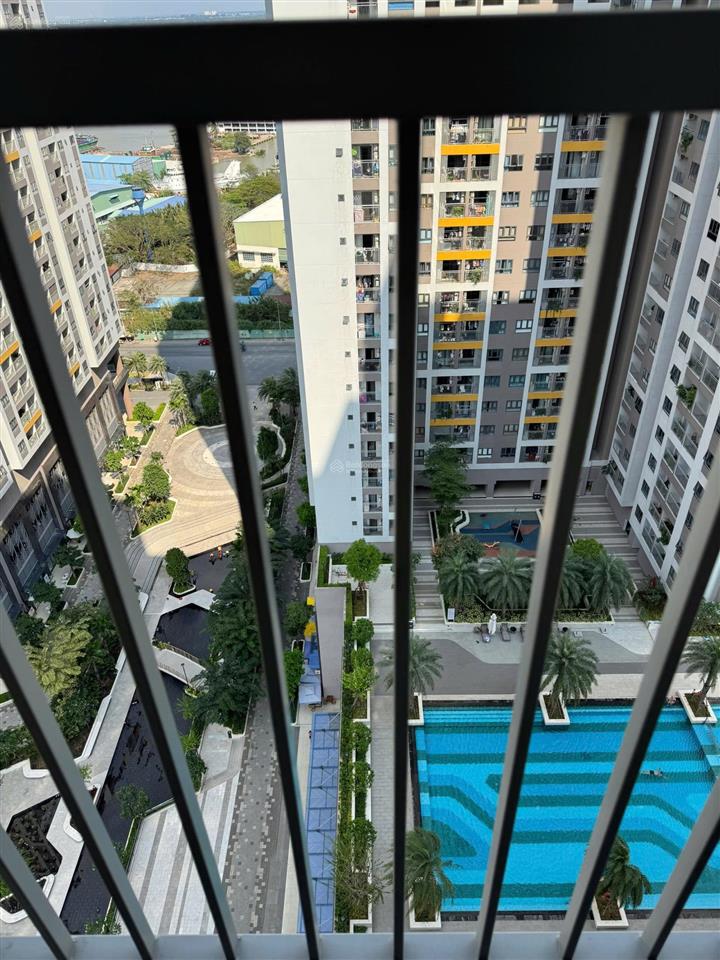 Bán nhanh căn 2pn q7 saigonriverside complex nhà mới view sông giá 3.170 tỷ. 0905 705 *** nguyệt