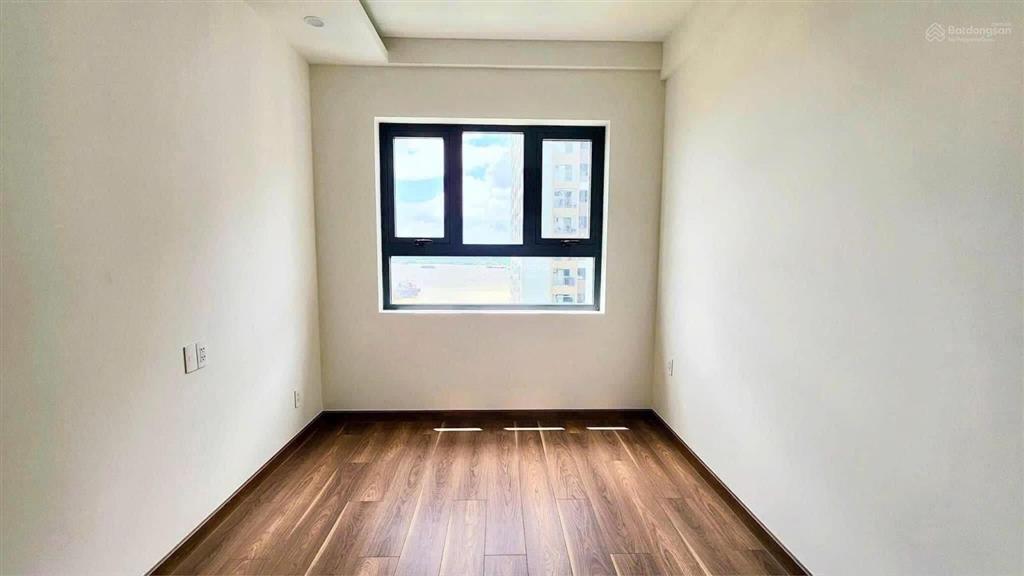 Cho thuê 2pn q7 saigonriverside nhà mới giá thuê 9tr/ thang có nội thất bếp.  0905 705 *** nguyệt