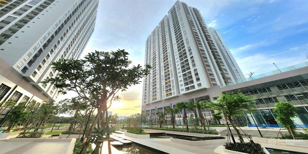 Cho thuê 2pn q7 saigonriverside nhà mới giá thuê 9tr/ thang có nội thất bếp.  0905 705 *** nguyệt
