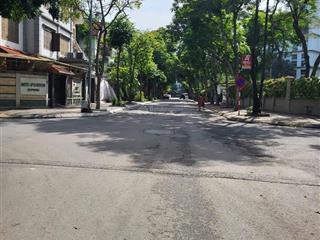 Biệt thự kđt yên hòa trần kim xuyến, lô góc 2 mặt đường chính, 200m, đẹp nhất khu