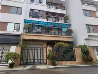Bán tòa văn phòng mặt phố thọ tháp (gần công viên cầu giấy), 220m2 thoáng 2 mặt trước sau