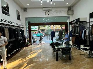 Bán biệt thự mặt phố hạ yên quyết, 120m2, vỉa hè, kinh doanh, ở vip  vài năm mới có 1 nhà bán