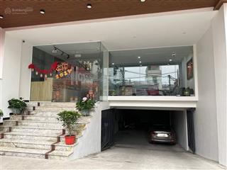 Bán nhà phố tôn thất thuyết, 205m2 6 tầng thang máy có hầm, 2 mặt tiền, kinh doanh, hàng hiếm