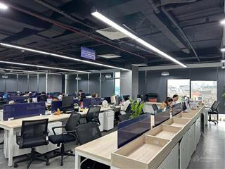 Bán tòa văn phòng phố lê văn lương, 135m2 mặt tiền 10m, cho thuê 140tr/tháng, siêu hiếm đẹp