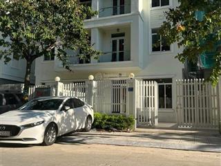 Bán biệt thự đơn lập kđt nghĩa đô (phía đầu starlake) 400m2 vị trí hiếm đẹp
