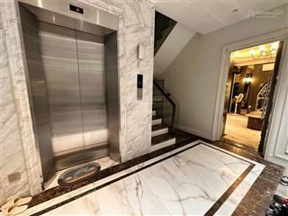 Bán nhà phố trung hòa, vỉa hèthang máykinh doanh vip, 103m2 siêu hiếm đẹp