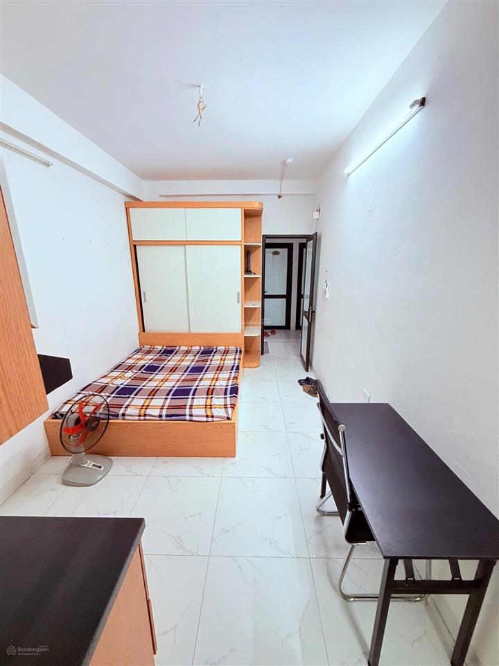 Sale sốc phòng studio ngõ 68 triều khúc chỉ còn 3.6tr  full đồ 18m2  ở 2 3 bạn thoải mái
