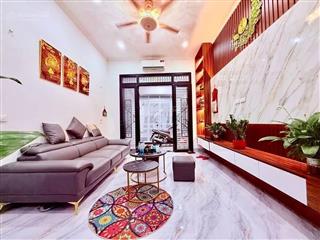 Bán gấp nhà 30m2 4 tầng đẹp full nội thất, nhà dân xây chắc chắn, chỉ hơn 5 tỷ, không còn căn thứ 2