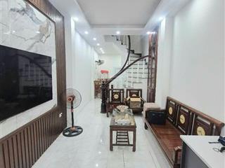 Bán gấp, chỉ 5.88 tỷ nhà 33m2 5 tầng đẹp full nội thất ở ngay, ngõ nông chỉ 15m ra phố, sđcc đẹp