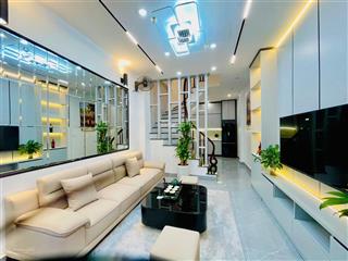 Bán nhanh nhà 35m2 4 tầng 4pn gần hồ triều khúc, full nội thất ở ngay, giá tốt nhất khu vực.