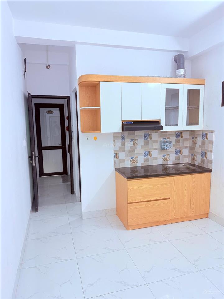 Sale sốc  1 ngủ 1 khách ngõ 68 triều khúc chỉ 4tr6 thôi nè  full đồ 28m2  ở 3 4 bạn thoải mái