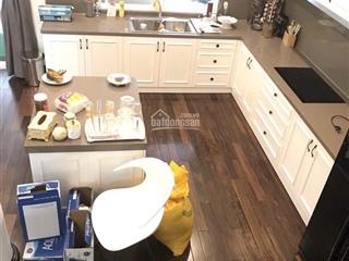 Biệt thự mỹ thái phú mỹ hưng bán giá rẻ 30 tỷ  7x18m, vị trí đẹp, nội thất đầy đủ  0904 044 ***