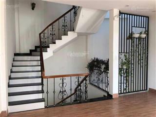 Bán biệt thự sân vườn mt đỗ nhuận  gần chơ