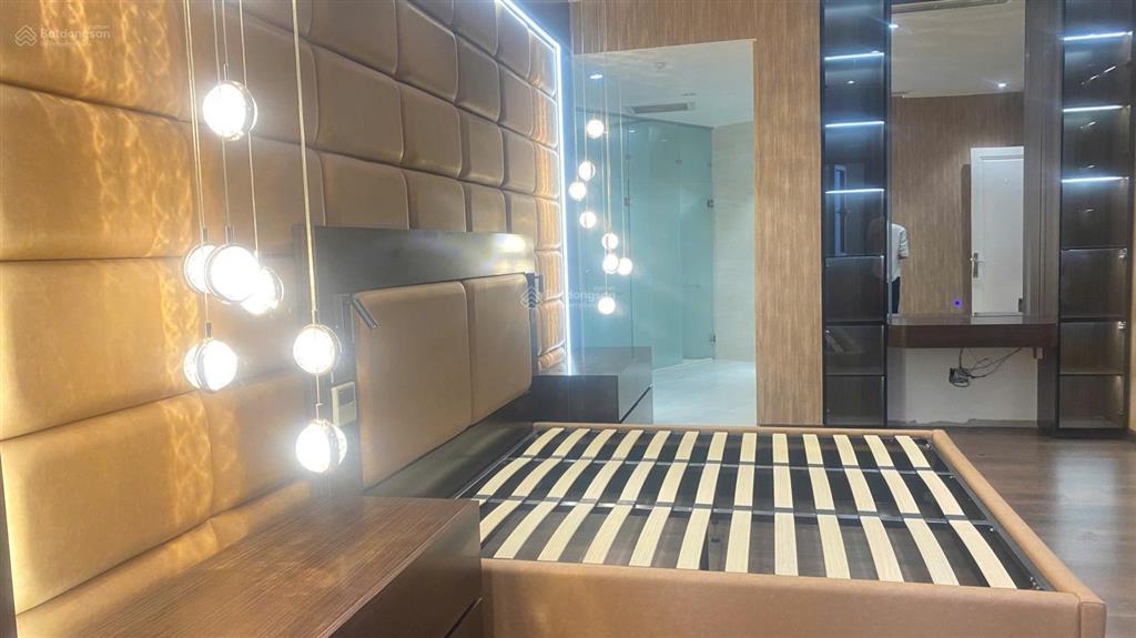 Bán biệt thự cực đẹp tại lê hồng phong, 271m2, hàng hot