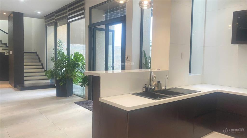 Bán biệt thự cực đẹp tại lê hồng phong, 271m2, hàng hot