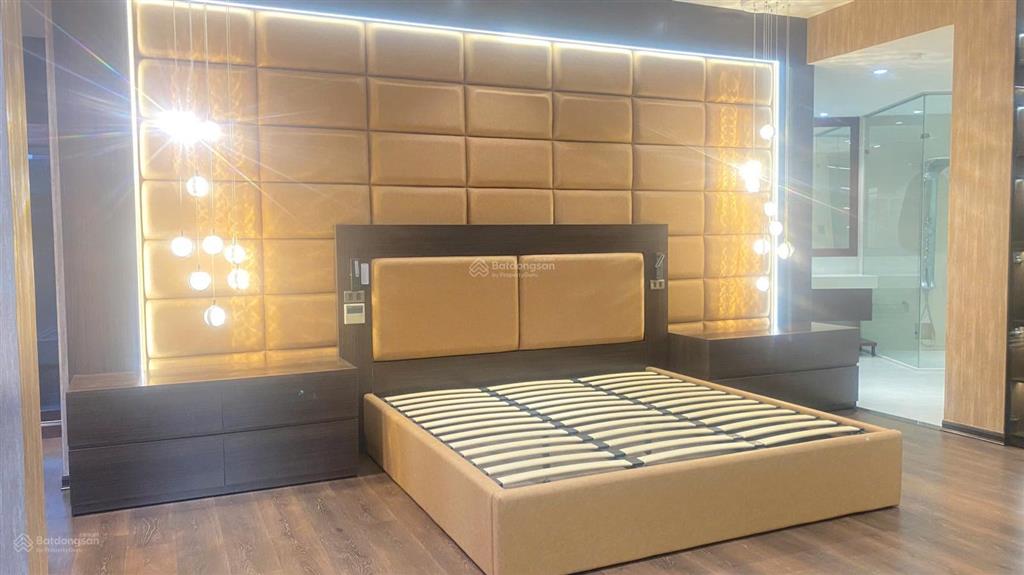 Bán biệt thự cực đẹp tại lê hồng phong, 271m2, hàng hot