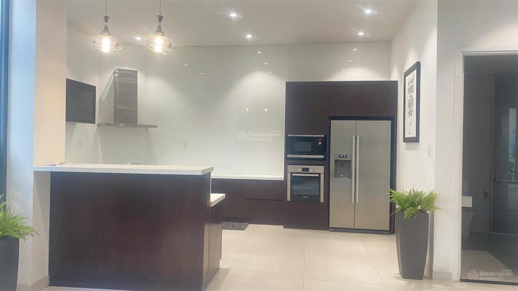 Bán biệt thự cực đẹp tại lê hồng phong, 271m2, hàng hot
