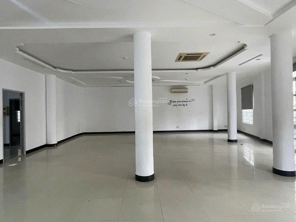 Bán tòa nhà mt đường 3/2, thuận phước, hải châu, 200 tỷ, 1500m2 giá siêu hời