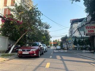 Bán nhà mặt phố tại núi thành, 28 tỷ, 208 m2, pháp lý đầy đủ