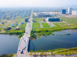 Chính chủ cần bán biệt thự 2000m2 khu fpt, giá 78 tr/m2. view sông