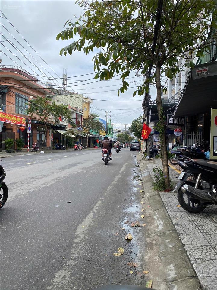 Bán nhà mặt phố hoàng hoa thám, 39 tỷ, 185,9m2, view đẹp hot