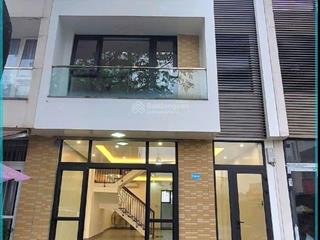 Nhà đầu trục shophouse khu fpt city đà nẵng kinh doanh