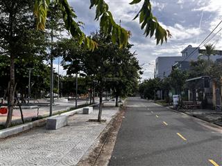 Bán đất view công viên hướng đông nam khu bá tùng bá giáng