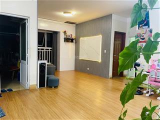 Bán căn chung cư phong bắc 2 phòng ngủ, 64m2 hướng đông nam view sông