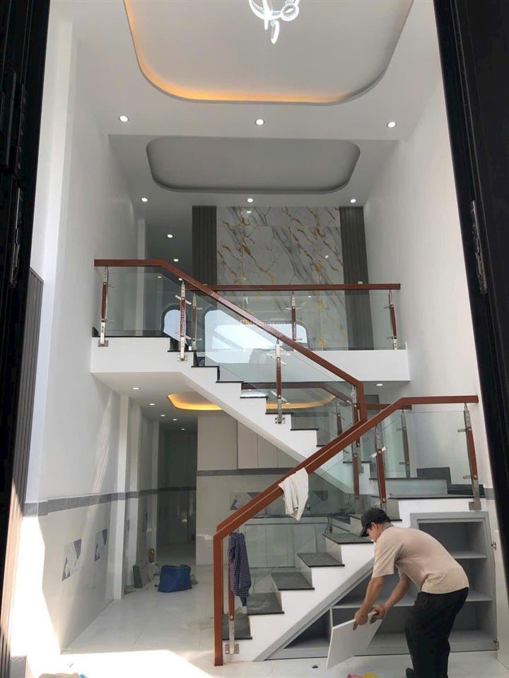 Bán nhà ấp 1 đông thạnh  hóc môn  hẻm oto  đúc lửng  giá 2.75 tỷ