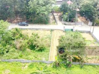 Siêu phẩm lô góc 2 mặt tiền phân lô cực tốt có dt 830m2 giá tốt nhất khu vực ngay sát kcn