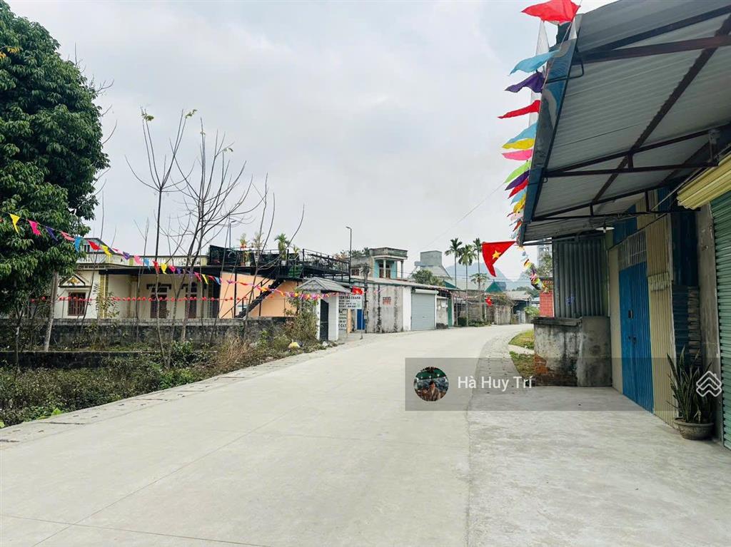 341m2  mt10m  bám trục chính thôn  cách đường mòn hcm 300m  giá đầu tư