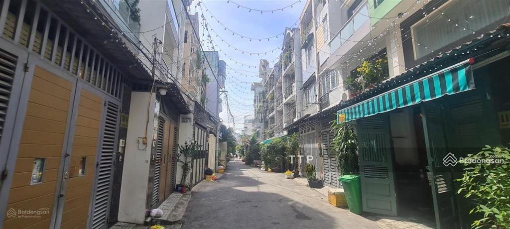 Bán tòa thương mại 5 tầng dt cực hiếm 12x25 quang trung p8 gò vấp giá đầu tư chỉ 28 tỷ