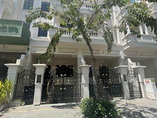 Nhà phố có hầm cityland giá rẻ chỉ 19,2 tỷ/ căn  l/h 0977 178 ***