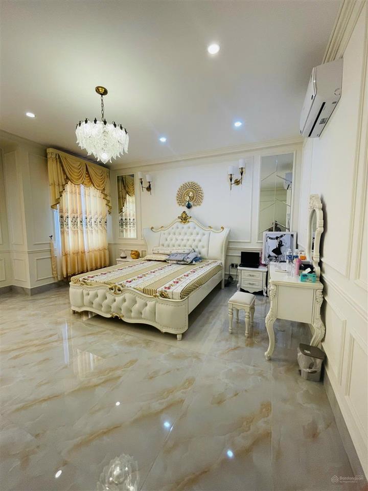 Bán nhà phố cityland hoàn thiện đẹp 5x20m, giá chỉ 23,7 tỷ  0977 178 ***
