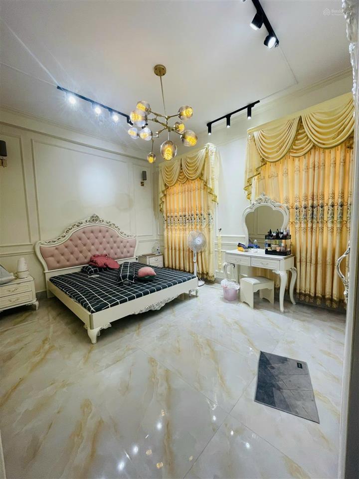 Bán nhà phố cityland hoàn thiện đẹp 5x20m, giá chỉ 23,7 tỷ  0977 178 ***