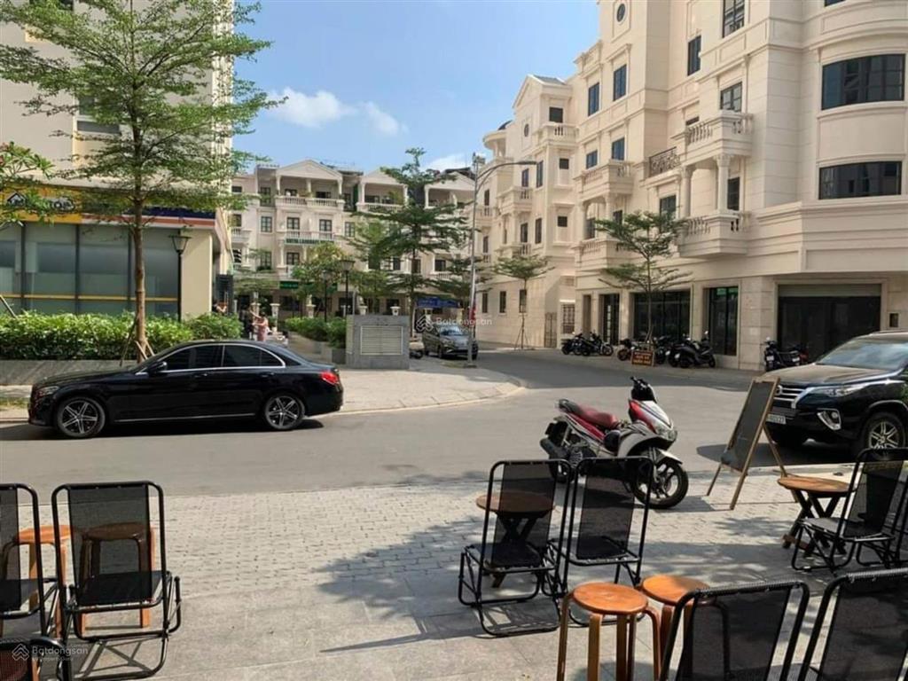 Chính chủ bán shophouse cực chất cityland parkhill giá chỉ 5,5 tỷ, l/h 0977 178 ***