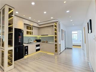 1 căn duy nhất, 1pn view đông, có lô gia tại sunrise city north bán 5 tỷ