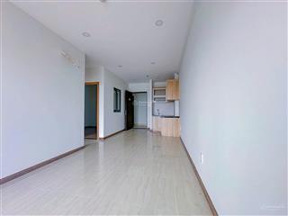 Cần bán căn 2 phòng ngủ bcons plaza diện tích 56m2 sổ hồng riêng