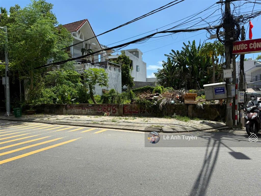 Thương lượng mạnh lô góc 299m2 (14x20) 3mt đường7m5 phó đức chính gần vương thừa vũ gần biển mỹ khê