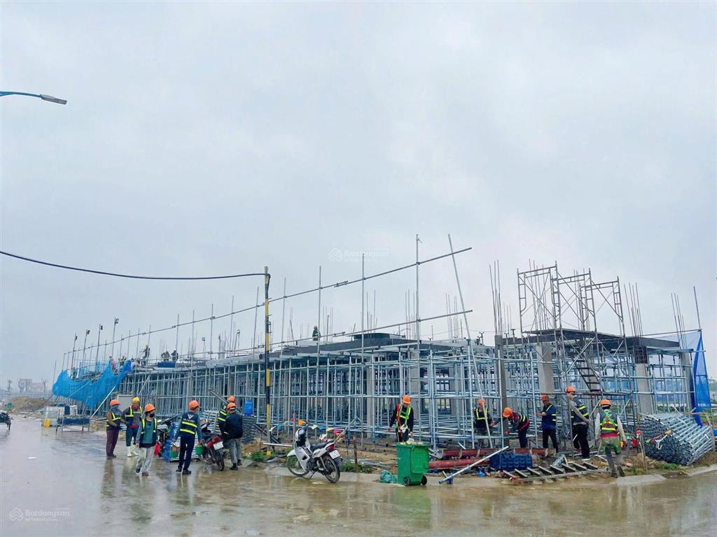 Kẹt tiền! chính chủ bán biệt thự vsip nghệ an dt 120m2 3 tầng vị trí kim cương dự án giá cực tốt