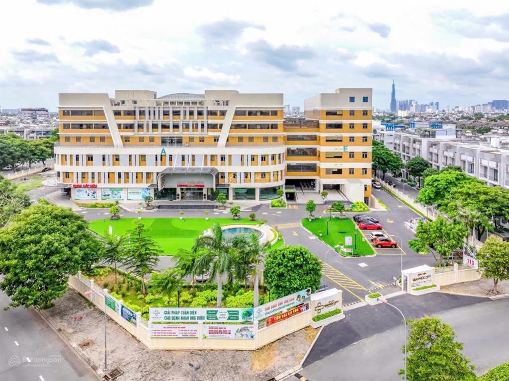 Bán nhà giá tốt ngang 7m cạnh vietcombank, kênh sông trăng, view hồ đại nhật.hợp đồng thuê lâu dài.