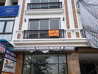 Cho thuê nhà mới xây 5 tầng mặt phố, trung tâm quận hoàng mai thành phố hà nội. sổ đỏ chính chủ